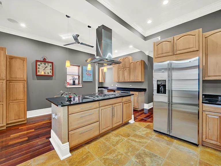 2239 W Washington Blvd #1 — Photo 14