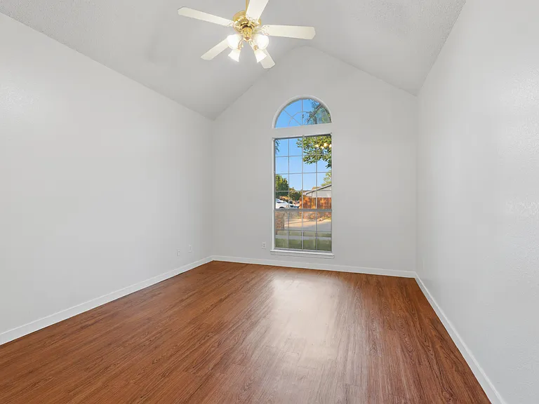 3721 Smartt St — Photo 17
