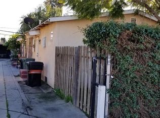 1204 E 69th St, Los Angeles, CA 90001