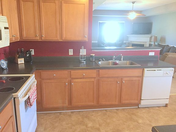 5th image of 2301 B Saddleback Dr
