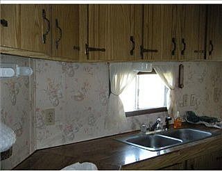 5th image of 2004 Foxwood Dr