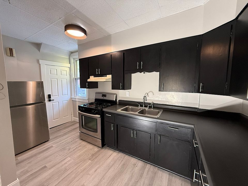1st image of 1729 4th Ave Floor 1