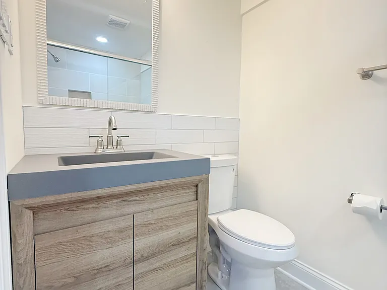 9398 Paulskirk Dr — Photo 27