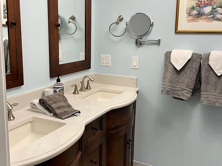 4720 NE Sandpebble Trce #101 — Photo 12