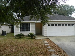 703 E Chestnut Ave, Crestview, FL 32539