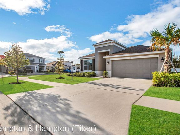 3rd image of 7913 Silver Clover Ct
