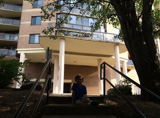 8380 Greensboro Dr, McLean, VA 22102