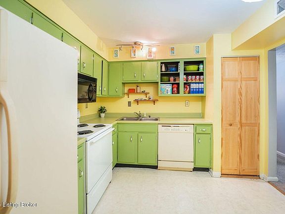 4th image of 109 Algiers Ct #2