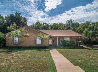 7340 Brentwood Stair Rd, Fort Worth, TX 76112