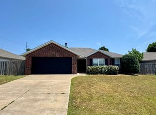 807 SW River Rock St, Bentonville, AR 72712