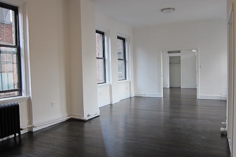 1st image of 31 Union Sq W APT 12E