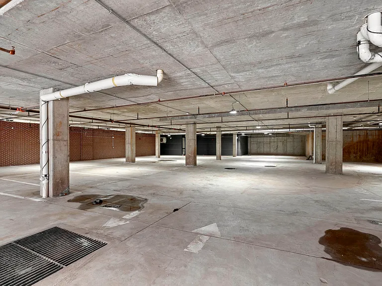 348 Bridge St #101 — Photo 13
