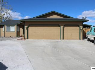 649 Farm Cir, Fernley, NV 89408