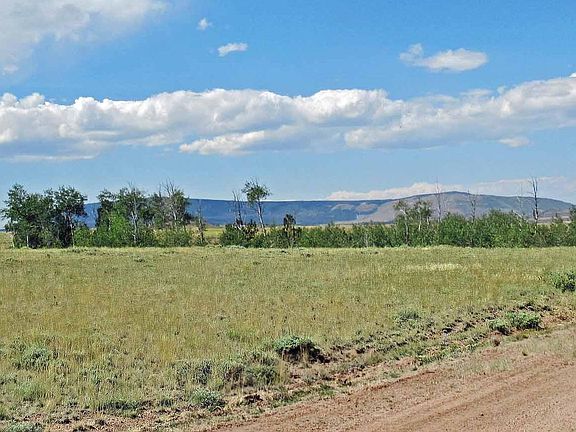 4th image of Wilderness Ranch Rd