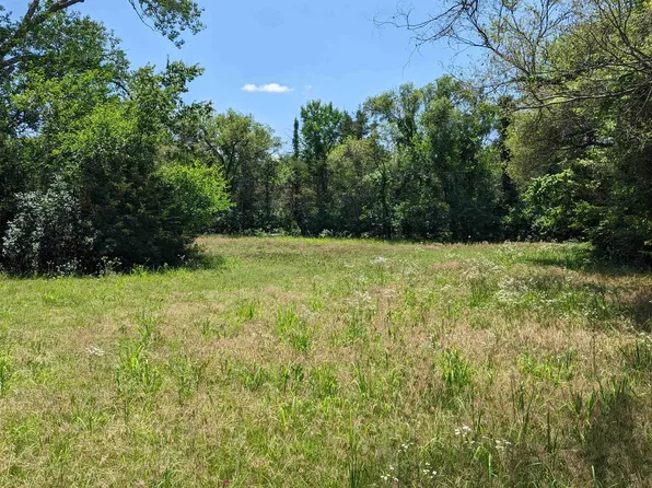 11102 Anthony Ln, Mulvane, KS 67110