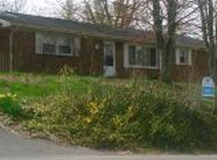 1900 S Side Rd, Elizabethton, TN 37643