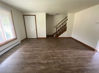 2068 Terry Ln, De Pere, WI 54115