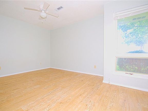 5th image of 1 Mellor Ln