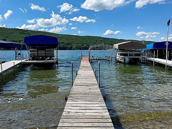 2nd image of 1040 E Lake Rd #25
