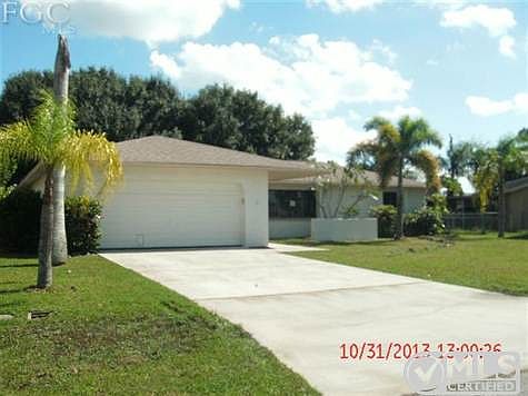 1st image of 723 SE 9th Pl