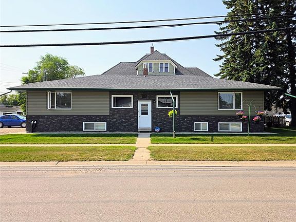 2nd image of 638 7th STREET