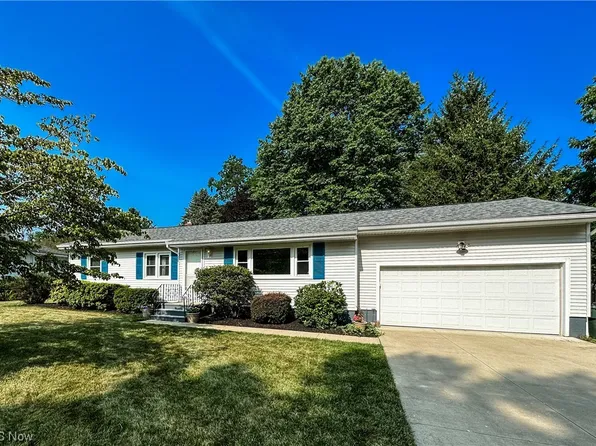 205 Alta Dr, Munroe Falls, OH 44262