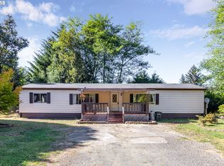 93781 Devereux Ln, North bend, OR 97459