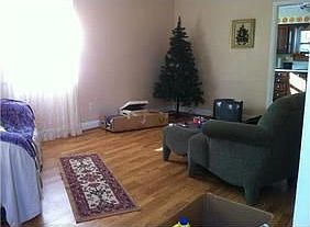 3rd image of 825 Glendale Ave