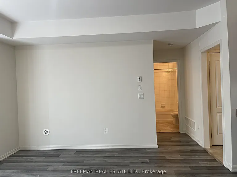 3135 Boxford Cres #16 — Photo 7