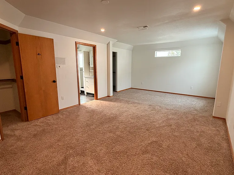 4304 Jasper St — Photo 15