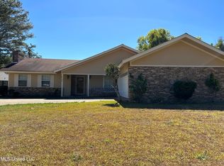 604 Clinton Blvd, Clinton, MS 39056