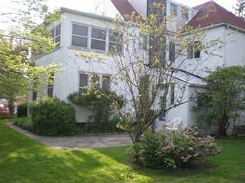 2nd image of 74 Malba Dr