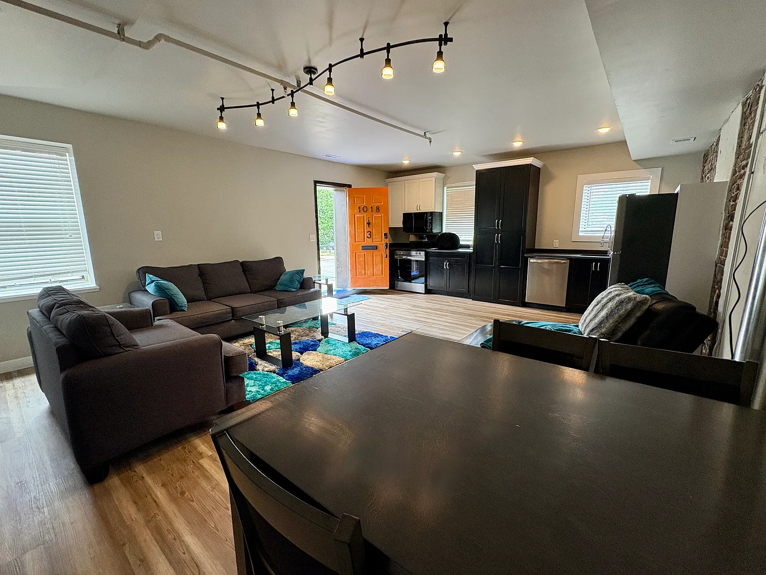 1018 Missouri Ave — Photo 4