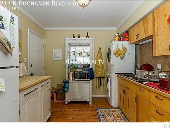 2nd image of 915 N Buchanan Blvd #A