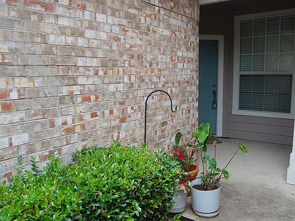 2nd image of 7108 Wolfemont Ln