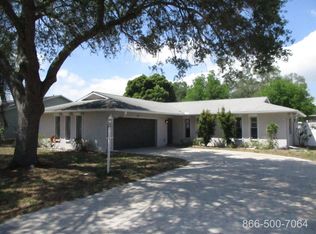 7318 Uranus Dr, Sarasota, FL 34243
