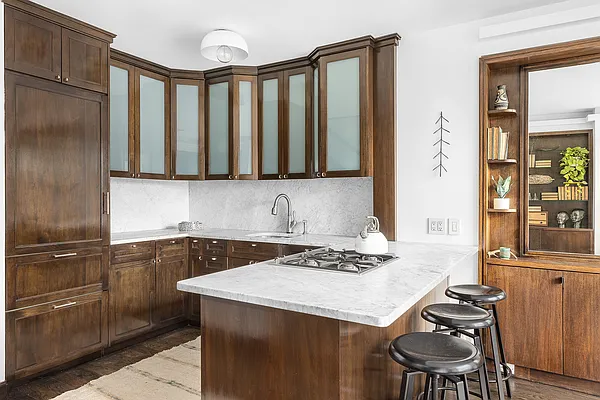 Sold by Compass | media 5