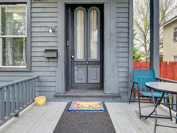2nd image of 10 Gilbert Street