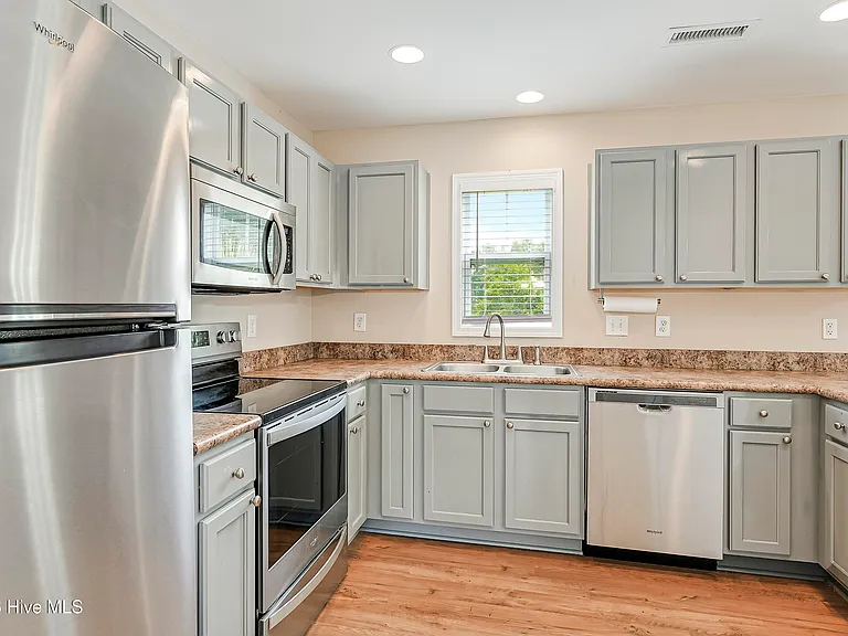 1261 S Brook Rd — Photo 9