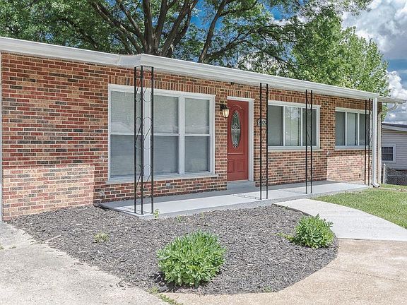2nd image of 2029 Northaire Ln