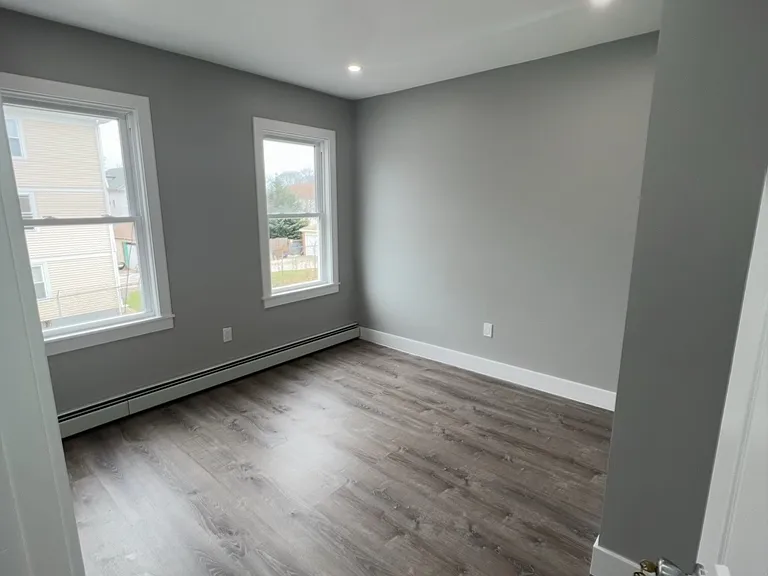 25 Temple St #3 — Photo 5