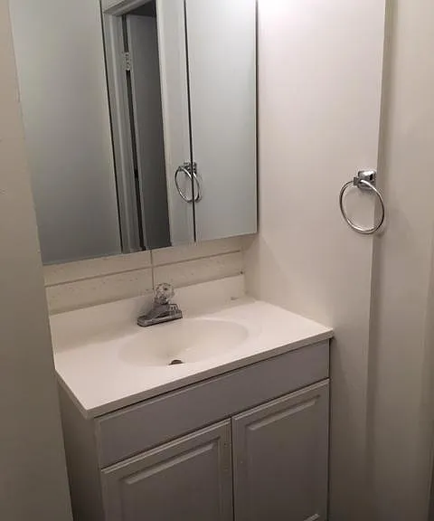 174 N Canyon Rd #3 — Photo 6