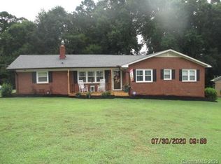 202 Starview Ln, Dallas, NC 28034