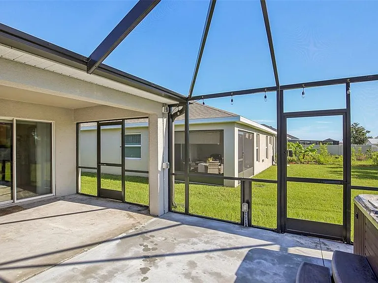 12100 Stone Pine St — Photo 33