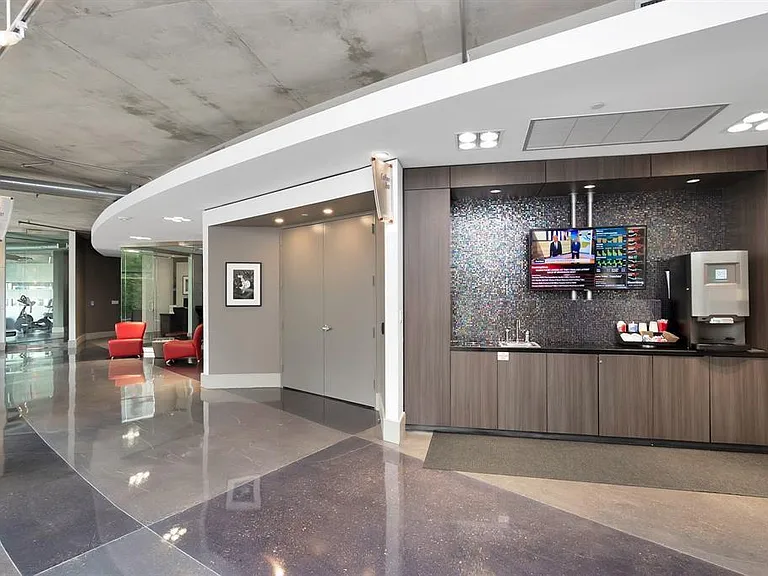 1901 Post Oak Blvd #3304 — Photo 21