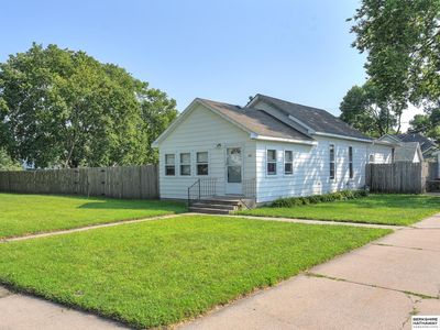 107 Lincoln Ave, Waterloo, NE, 68069