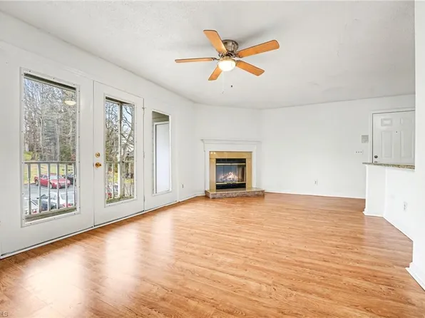 3701 Cotswold Ter Unit 5E, Greensboro, NC 27410