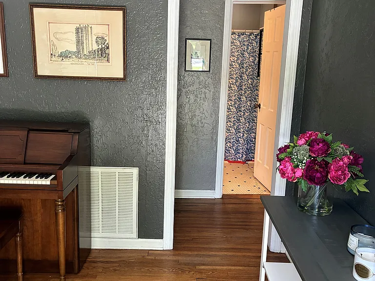 Front entry way