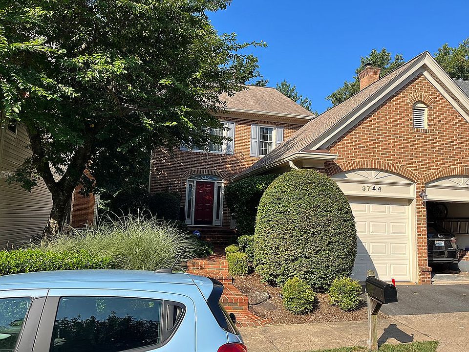 1st image of 3744 Center Way