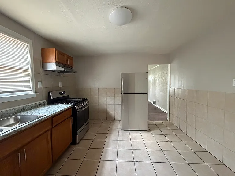 8986 Ramona Ave — Photo 5